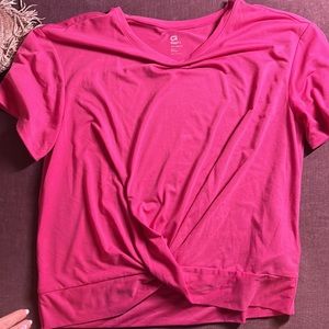 Sporty girls shirt. Scrunched at the bottom. Loose fitting. Size XXL 14-16